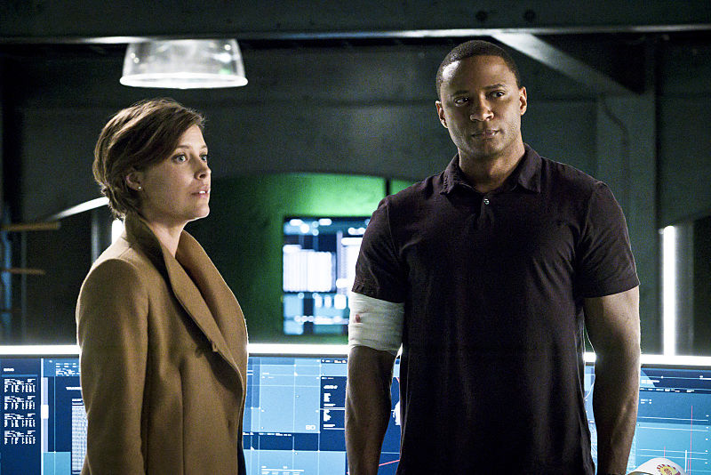 Photo of 'Arrow' Review: "A.W.O.L"