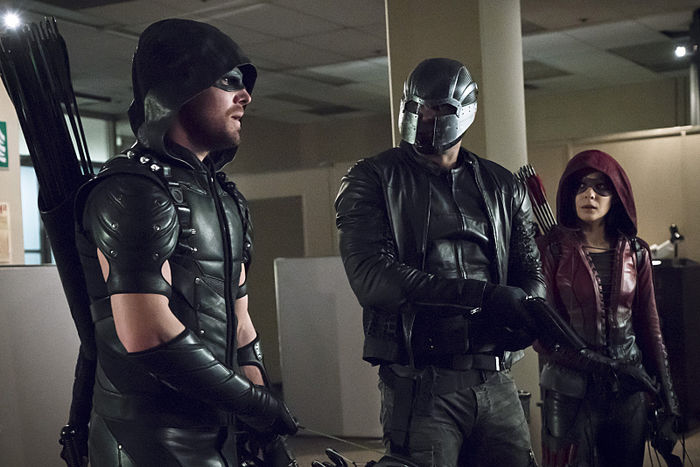 Photo of 'Arrow' Review: "Code of Silence"