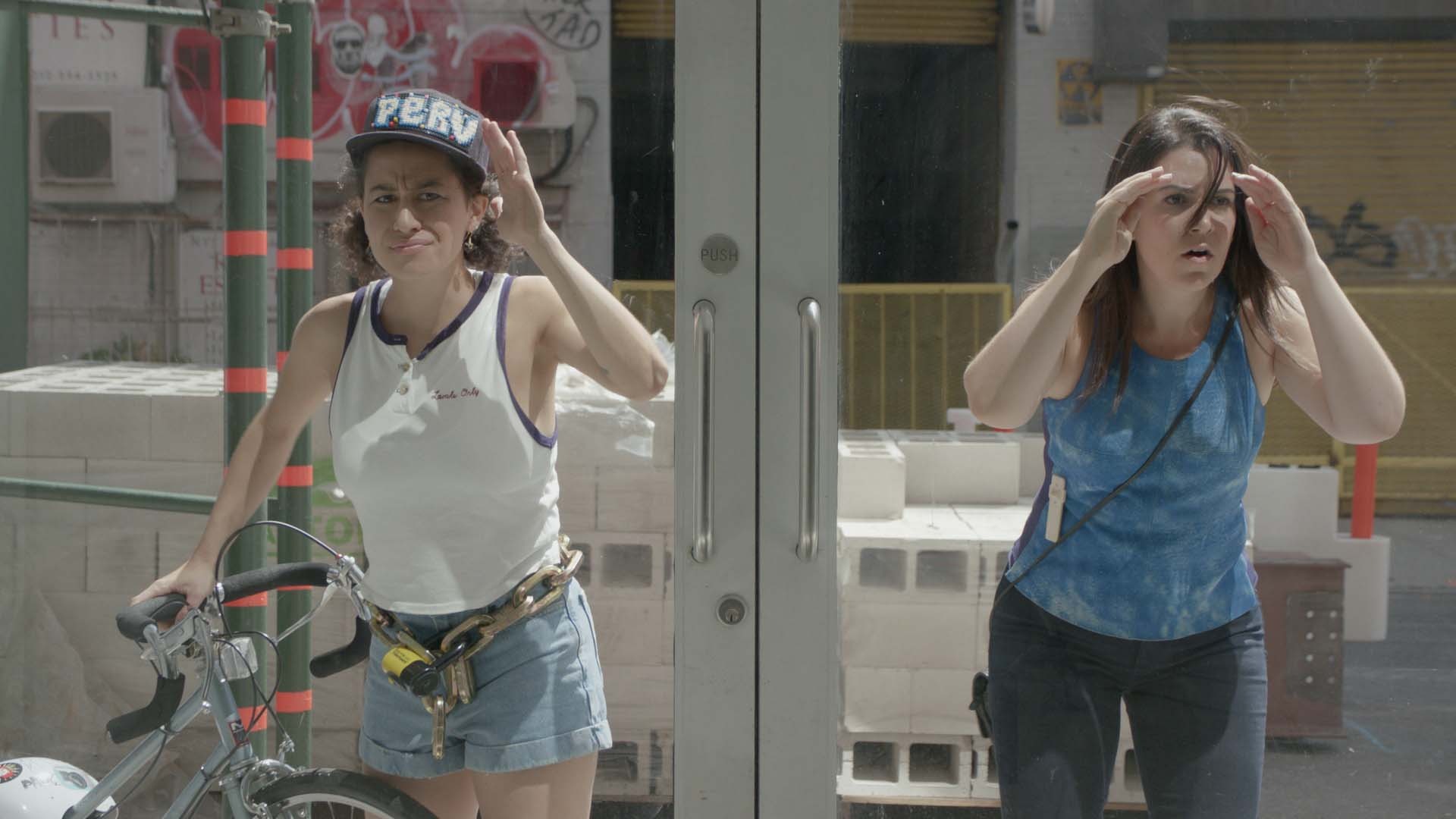 Ilana Glazer and Abbi Jacobson in the Broad City episode "Two Chainz." Photo Credit: COMEDY