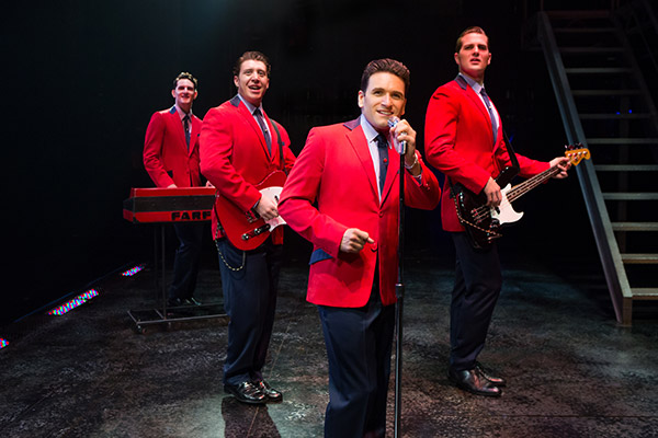 Photo of ‘Jersey Boys’ Sings Its Way Into the Heart of Boston