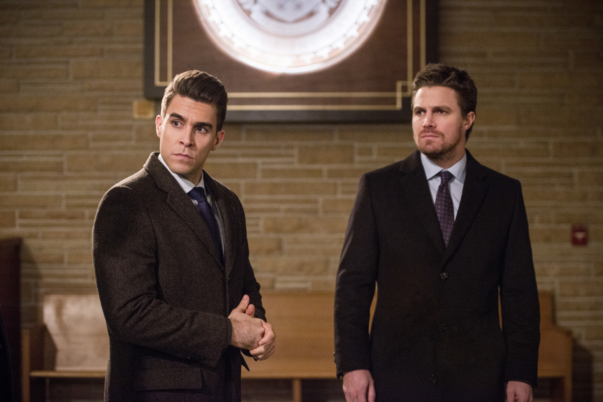 Photo of 'Arrow' Review: "Fighting Fire with Fire"