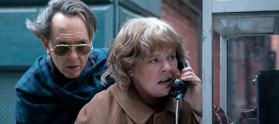 Photo of Review: Melissa McCarthy in Something Non-Comedic? Her Performance in 'Can You Ever Forgive Me?' Is Mind Blowing